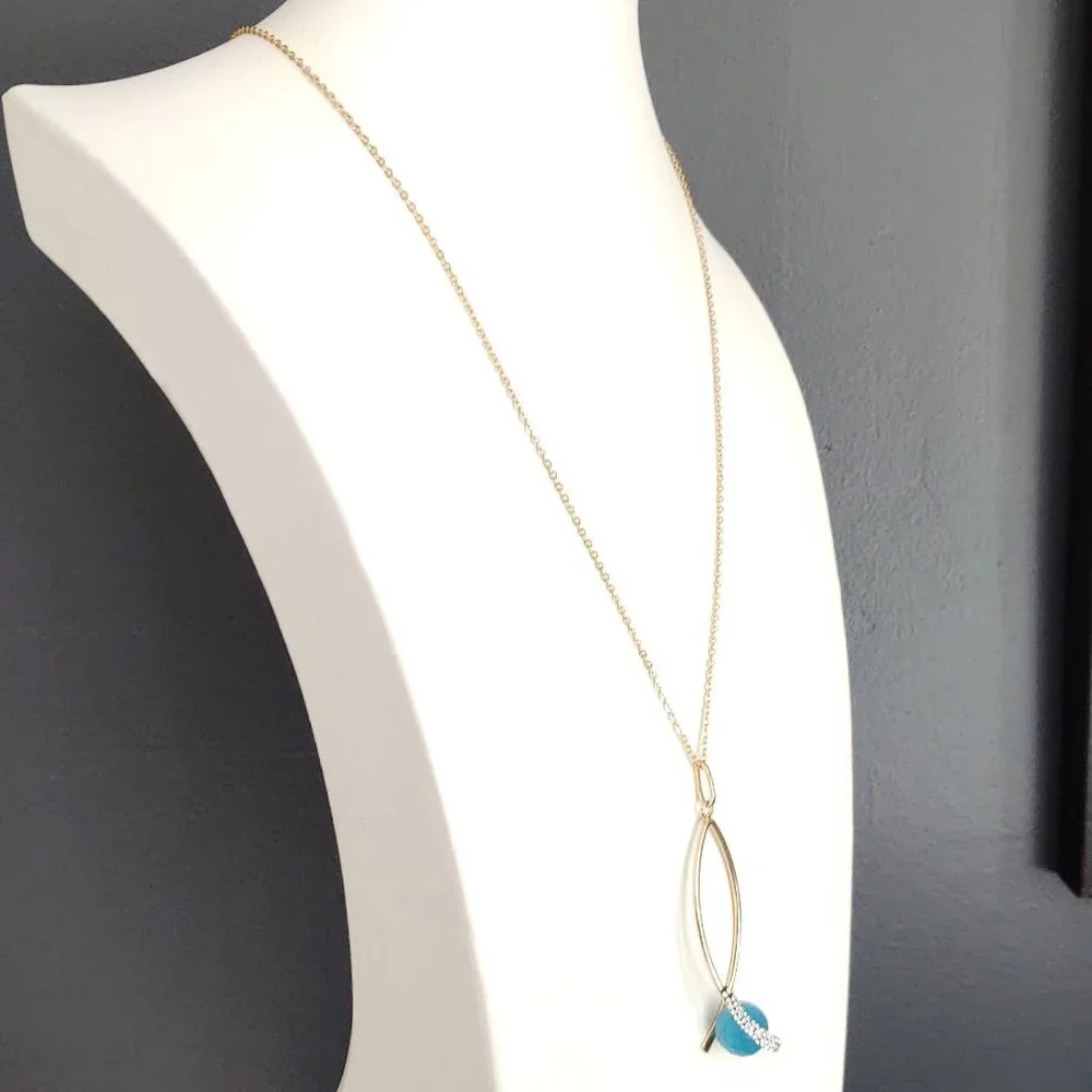 Blue bead, cz and gold pendant necklace